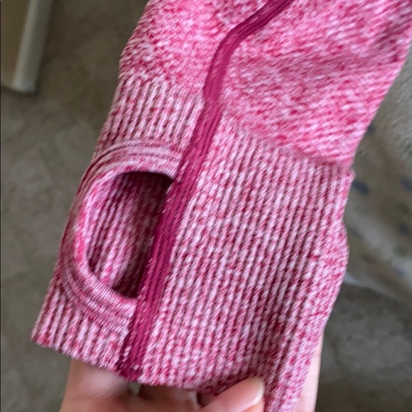 Gymshark Ombre Seamless Crop Top - Chalk Pink/Beet - Picture 7 of 7